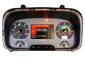 Mercedes Actros Kombiinstrument / Tachoreparatur - Diverse Ausfälle bis hin zum Totalausfall